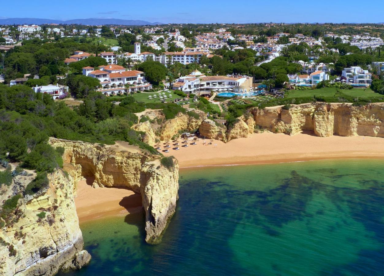 Vila Vita Parc Armação de Pêra Kültér fotó Aerial view of the beach