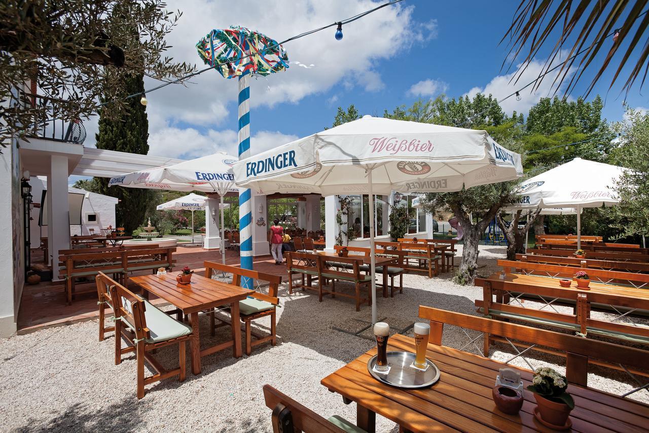 Vila Vita Parc Armação de Pêra Kültér fotó Biergarten in Munich
